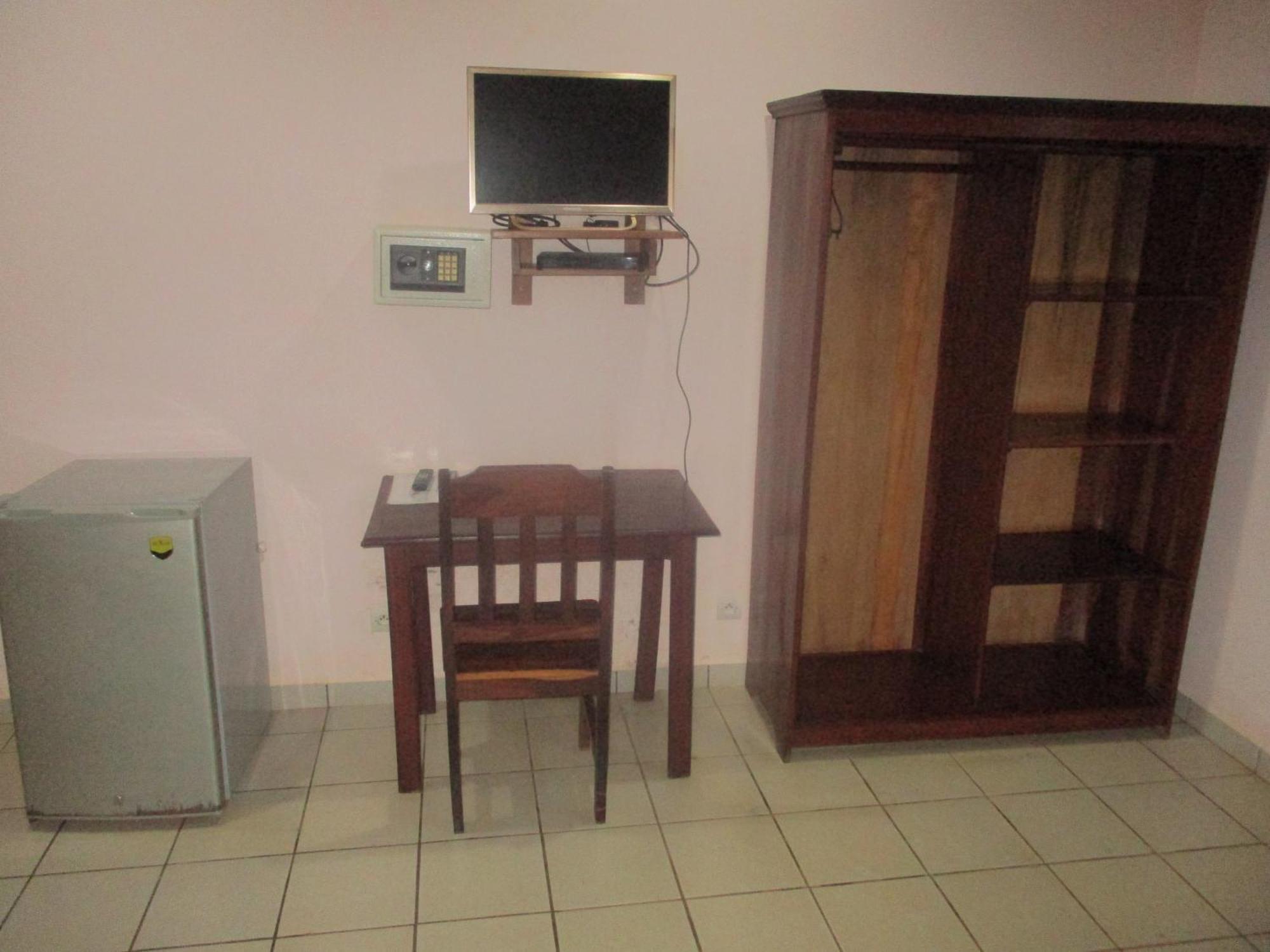 Residence Kathyly Antsiranana エクステリア 写真