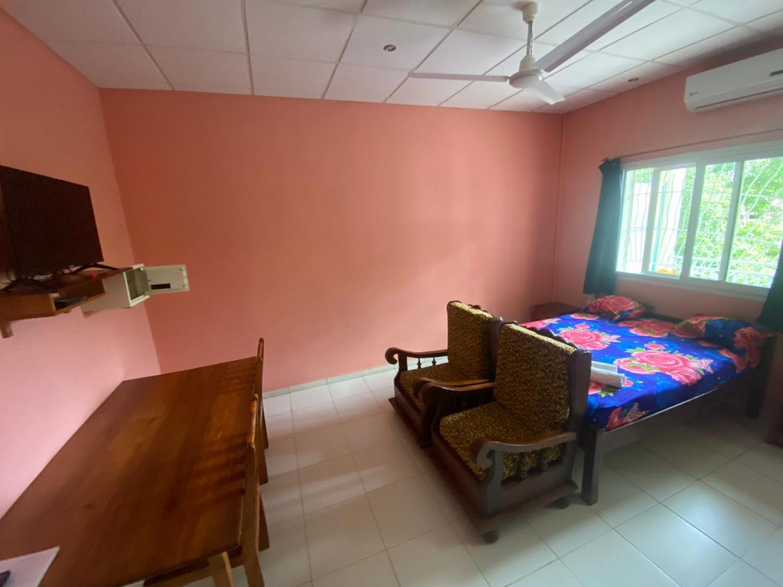Residence Kathyly Antsiranana エクステリア 写真